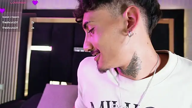 Snapshot of Dark_Eros_ chatting on 03-01-26, 07:47 Dark Eros online show from 03-01-26, 07:47