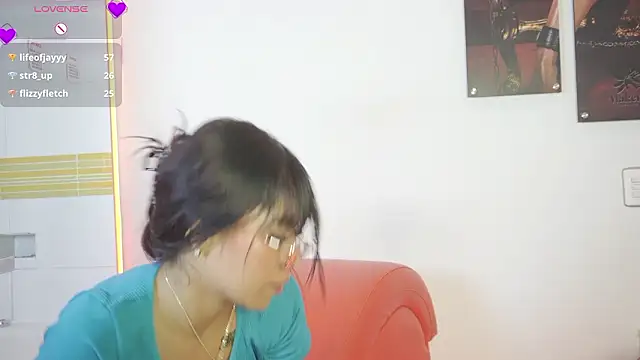 Petitte Mussa online show from 03-08-26, 02:04