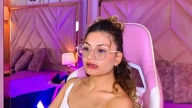 emilyjonesss  online show from 04-09-26, 08:26