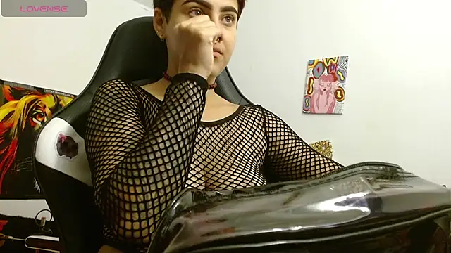 Divinejewel69 online show from 03-20-26, 05:03