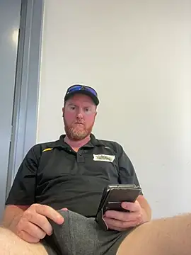 Freddybobby online show from 03-04-26, 08:33