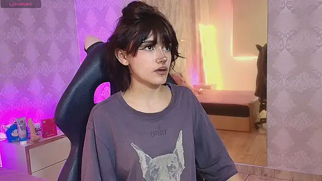 Cloee tay1 online show from 04-22-26, 11:39