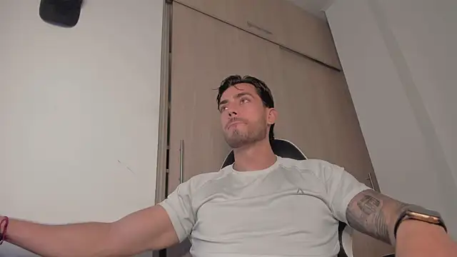 Axel  Blaze online show from 03-11-26, 12:32