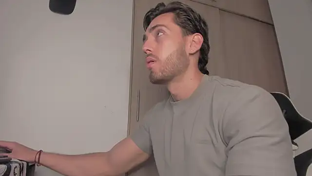 Axel  Blaze online show from 03-31-26, 01:24