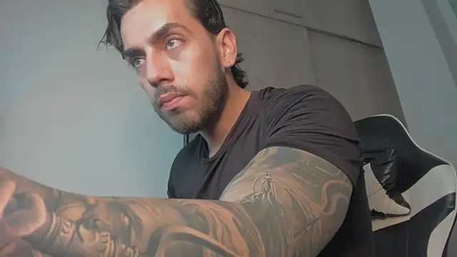 Axel  Blaze online show from 06-05-26, 01:39