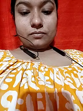 Snapshot of Hot-Puja0134 chatting on 02-27-26, 05:18 Hot-Puja0134 online show from 02-27-26, 05:18