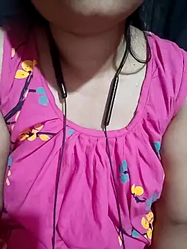 Snapshot of Hot-Puja0134 chatting on 02-24-26, 07:37 Hot-Puja0134 online show from 02-24-26, 07:37