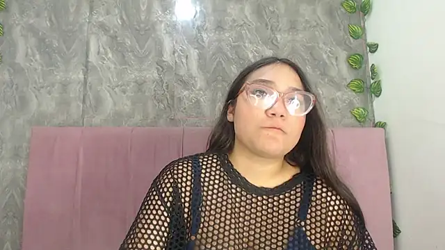 anyela donecm online show from 05-19-26, 08:05