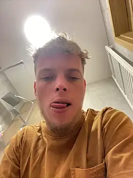 Dencchikk22 online show from 05-04-26, 02:31