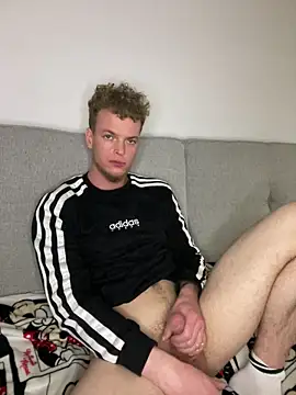 Dencchikk22 online show from 05-15-26, 11:47