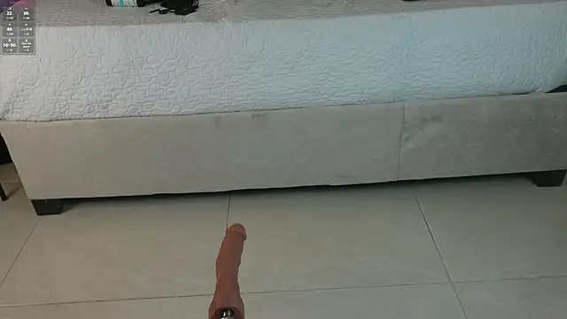 Naomi Rex online show from 04-12-26, 07:39