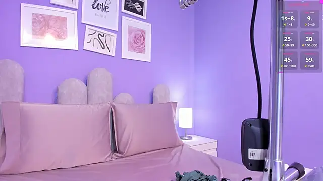 dahiana boobs online show from 06-18-26, 03:38
