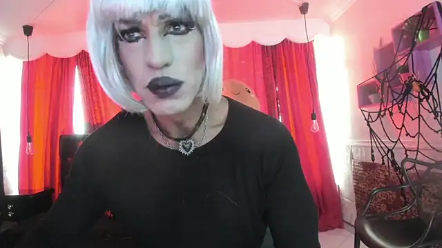 Lilith madame satan online show from 07-07-26, 01:36