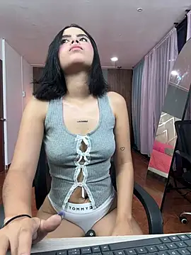 kitty rousse01 online show from 05-20-26, 04:53
