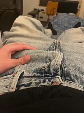 andri020292 online show from 02-24-26, 09:26