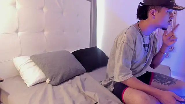 Jason 23   online show from 03-25-26, 07:24