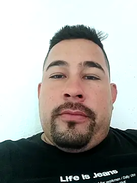 Snapshot of stivengaviria chatting on 02-27-26, 06:30 stivengaviria online show from 02-27-26, 06:30