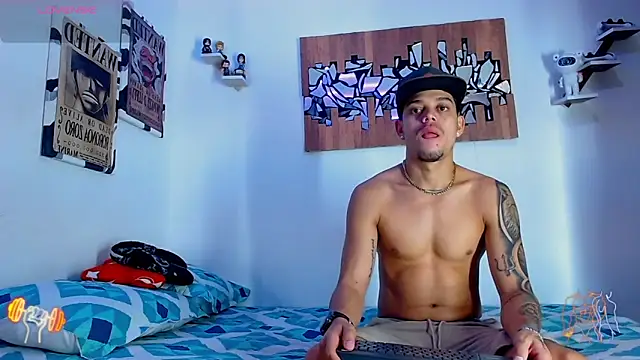 AdamsDvi online show from 03-03-26, 01:40