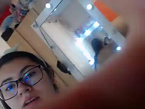 Marian ballesteros online show from 04-07-26, 01:02