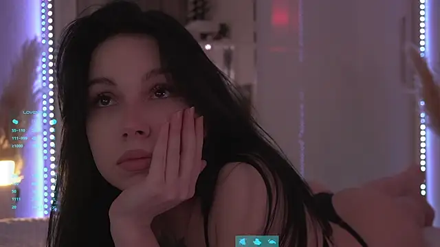 Akaruiiii online show from 04-13-26, 06:45