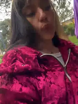 Sara 92 online show from 03-10-26, 05:06