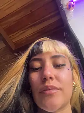 Sara 92 online show from 03-27-26, 05:25