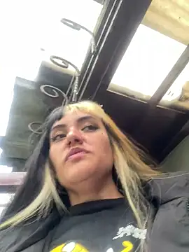 Sara 92 online show from 04-14-26, 07:08