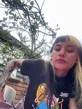 Snapshot of Sara_92 chatting on 03-03-26, 05:53 Sara 92 online show from 03-03-26, 05:53