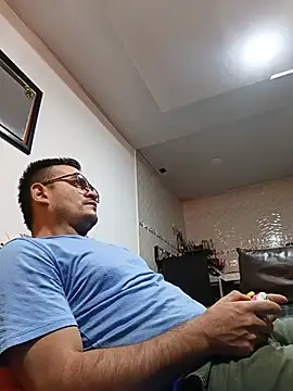 Edwin Q online show from 07-15-26, 02:02