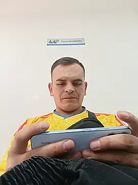 Edwin Q online show from 06-11-26, 04:59