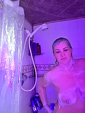 LadyB07 online show from 04-11-26, 02:21