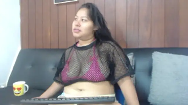 Assly Love online show from 05-16-26, 07:13
