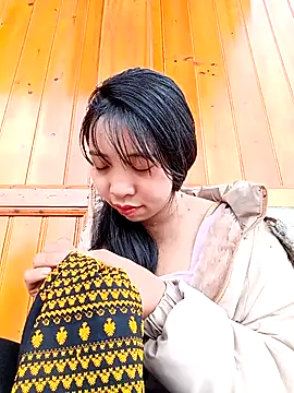 Snapshot of eanna88 chatting on 03-15-26, 04:30 eanna88 online show from 03-15-26, 04:30