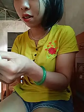 Snapshot of eanna88 chatting on 06-25-26, 03:37 eanna88 online show from 06-25-26, 03:37