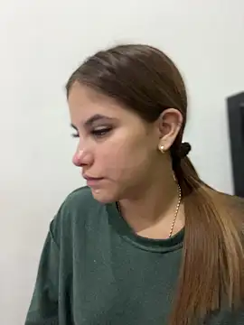 MiluRossee online show from 03-17-26, 12:02