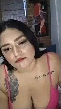 Cristal queen  online show from 04-04-26, 01:45