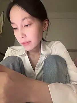 Snapshot of DD-5200 chatting on 02-28-26, 04:17 DD-5200 online show from 02-28-26, 04:17