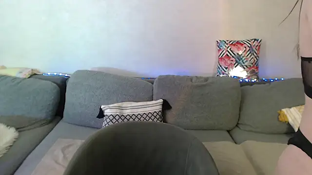 Vanessa BigTits online show from 04-21-26, 01:42
