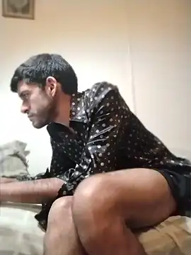 Snapshot of Lorcas_CharlyUC chatting on 03-01-26, 04:29 Lorcas CharlyUC online show from 03-01-26, 04:29