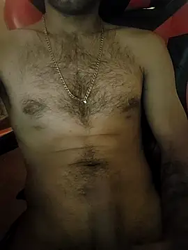 pascuuu96 online show from 04-12-26, 09:18