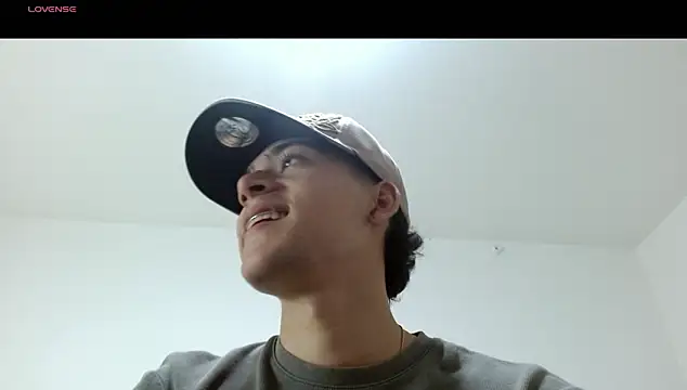 oliver   saint online show from 03-07-26, 12:06