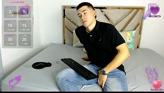 Snapshot of oliver___saint chatting on 02-28-26, 02:55 oliver saint online show from 02-28-26, 02:55