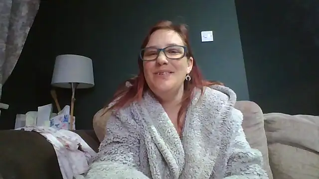 Curvy Clare online show from 04-04-26, 06:14