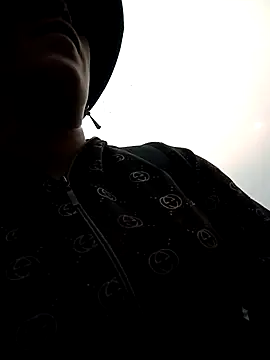 Snapshot of JenyLy68 chatting on 03-27-26, 12:30 JenyLy68 online show from 03-27-26, 12:30