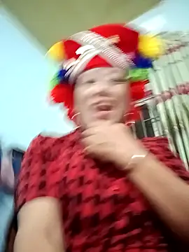 Snapshot of JenyLy68 chatting on 03-23-26, 12:38 JenyLy68 online show from 03-23-26, 12:38