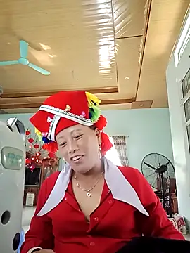 Snapshot of JenyLy68 chatting on 02-28-26, 04:01 JenyLy68 online show from 02-28-26, 04:01