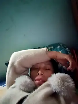 Snapshot of JenyLy68 chatting on 03-21-26, 04:25 JenyLy68 online show from 03-21-26, 04:25