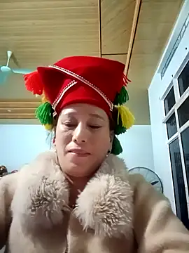 Snapshot of JenyLy68 chatting on 03-13-26, 01:38 JenyLy68 online show from 03-13-26, 01:38