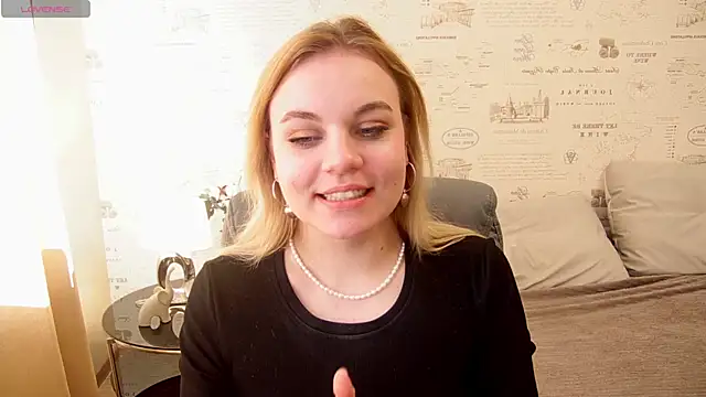 Glow Margo online show from 06-02-26, 01:05