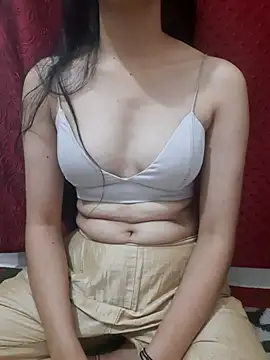 NeetuKumri online show from 03-17-26, 04:04